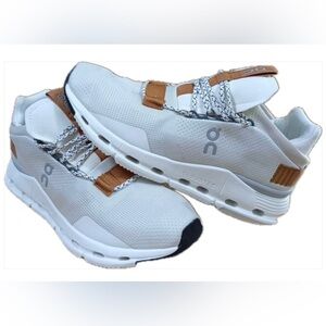 Women On Running CloudNova Sneakers